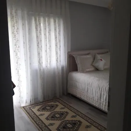 Memis Apartment *